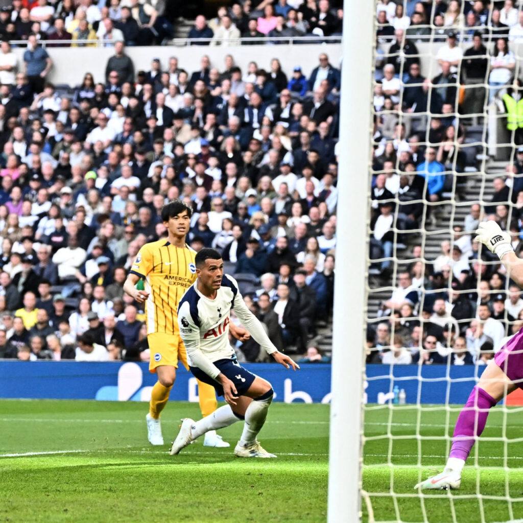 Каору Митома забил сумасшедший гол в ворота «Тоттенхэма»