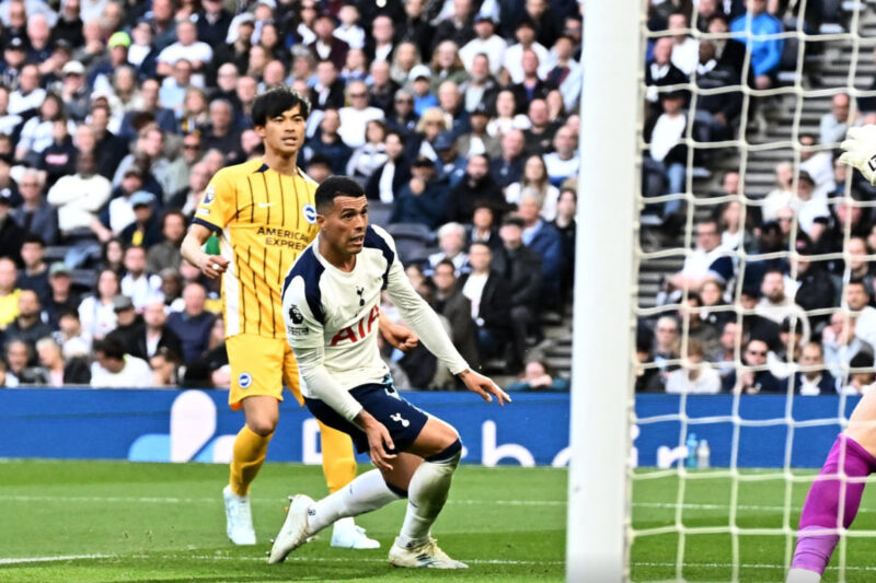 Каору Митома забил сумасшедший гол в ворота «Тоттенхэма»: фото, видео